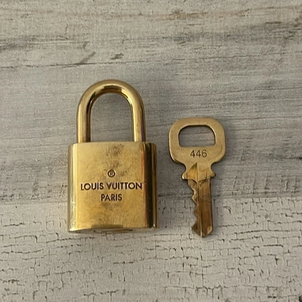Louis Vuitton Lock and Key #446